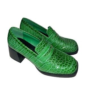 Coconuts Matisse Women’s Vintage Pace Square Toe Loafer size 8 Green Croc Emboss